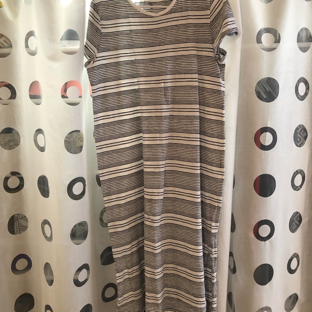 GAP t shirt dress- mid calf length